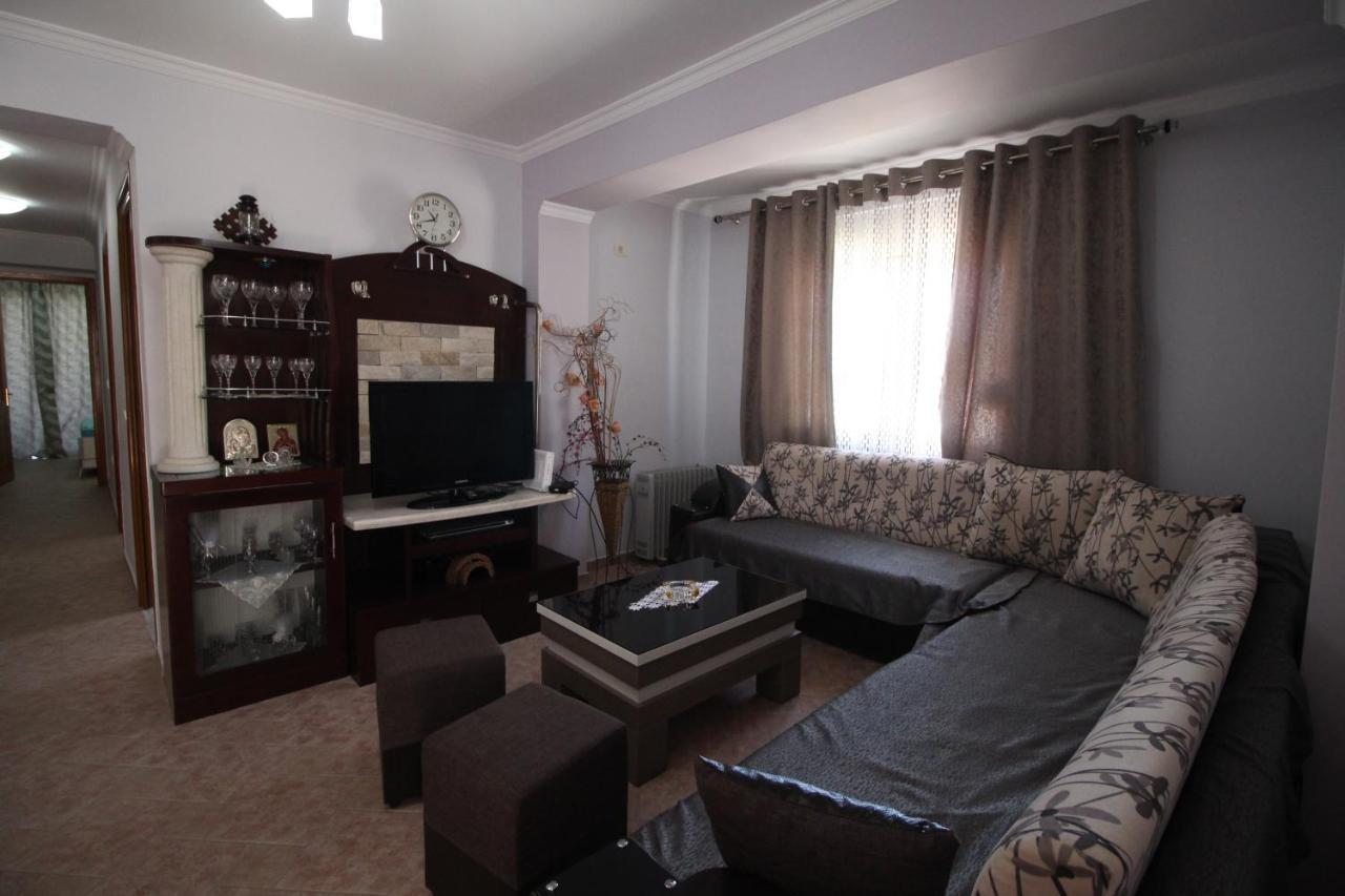 Irina Home Sarandë エクステリア 写真