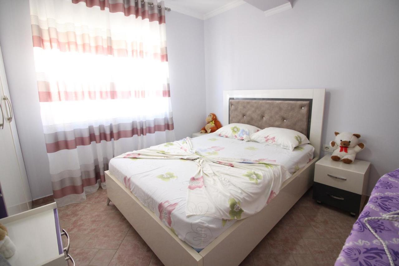 Irina Home Sarandë エクステリア 写真